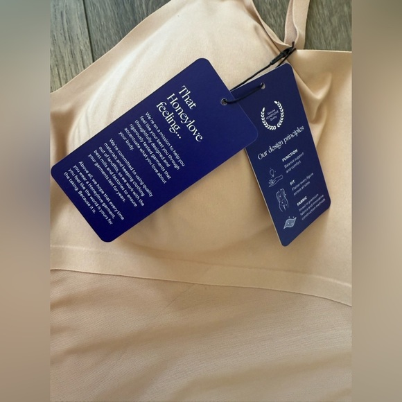 NWT HoneyLove Bodysuit Shapewear Nude/Beige Size 3X - Picture 7 of 10